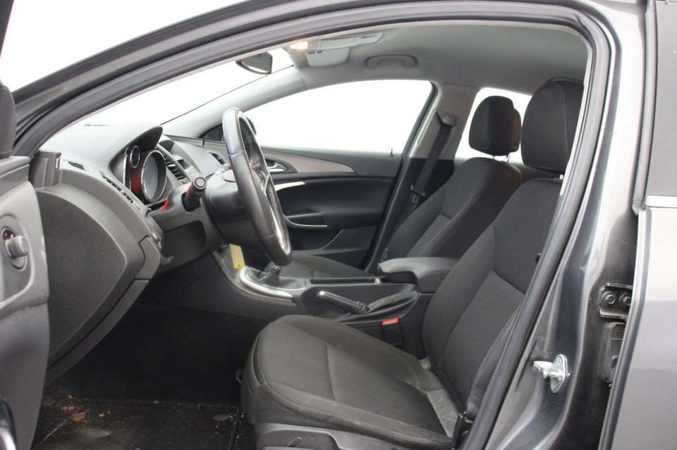 Opel Insignia - Imagem 8