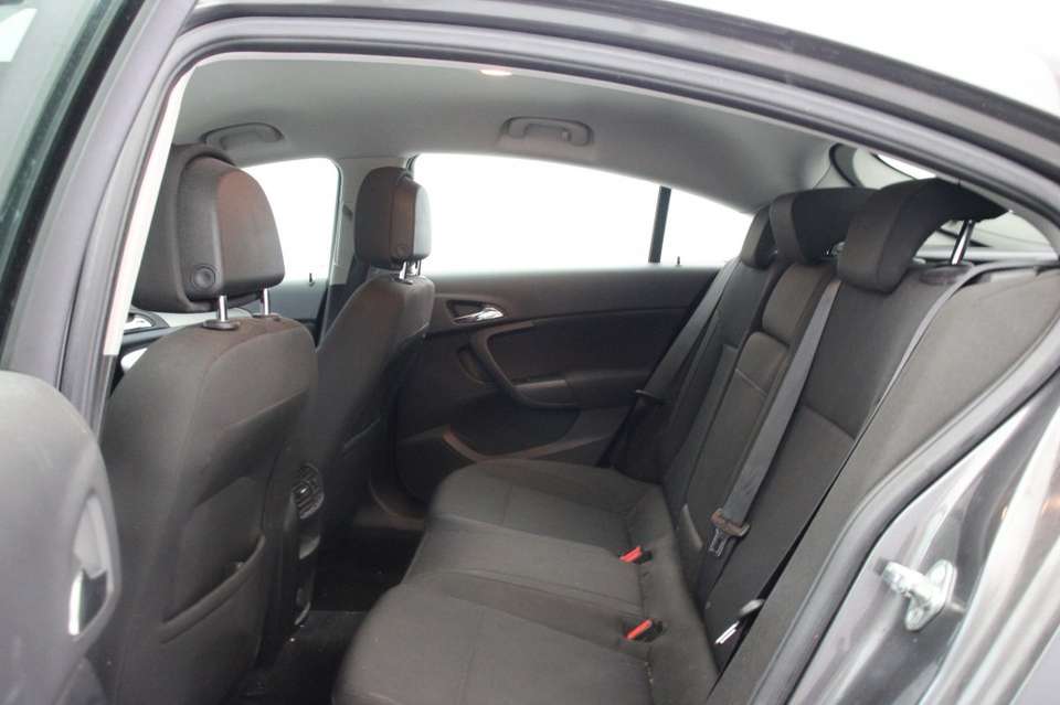 Opel Insignia - Imagem 9