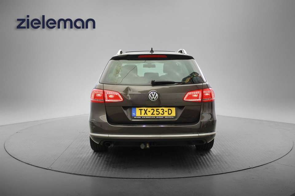 Volkswagen Passat Variant - Imagem 16