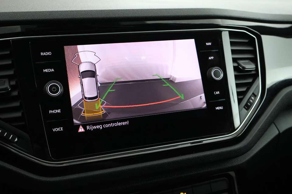 Volkswagen T-Roc - Imagem 4