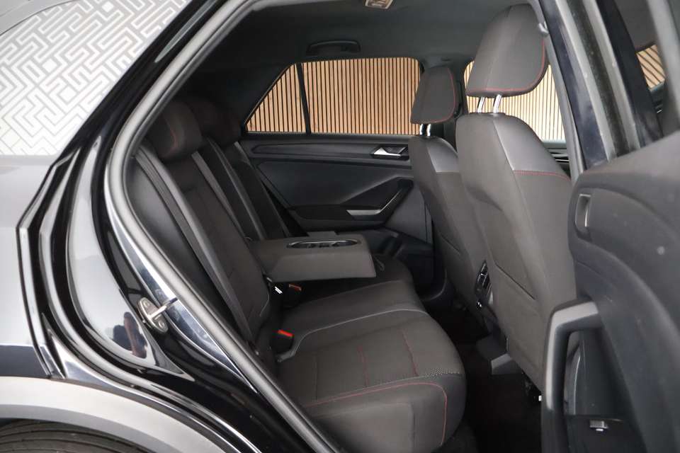 Volkswagen T-Roc - Imagem 12