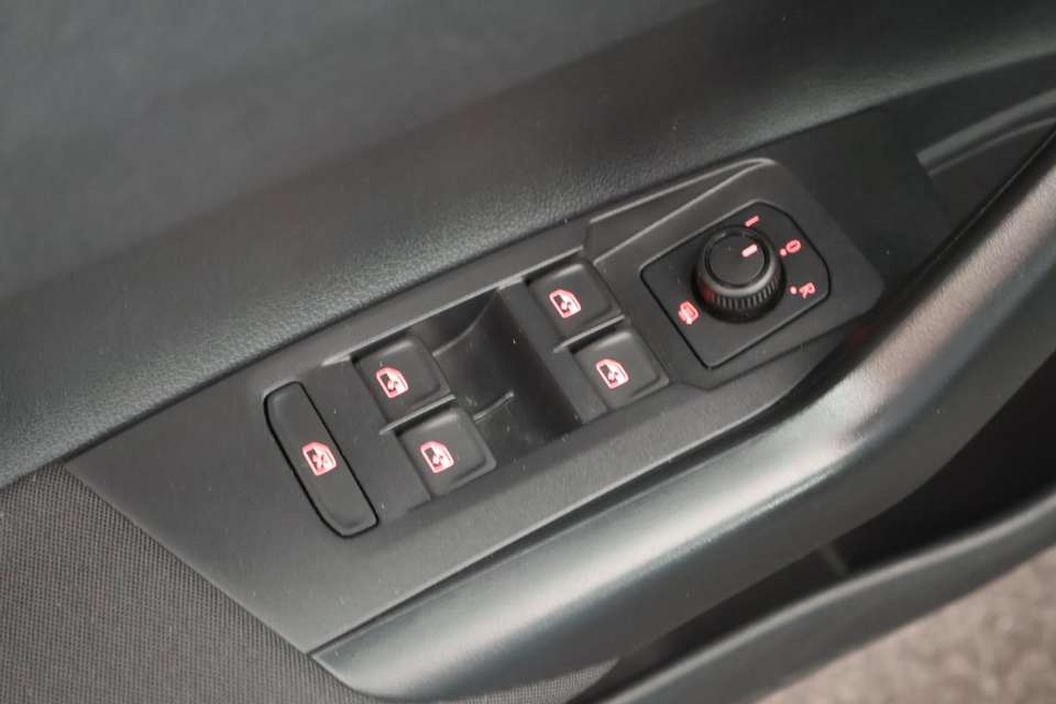 Volkswagen Polo - Imagem 12
