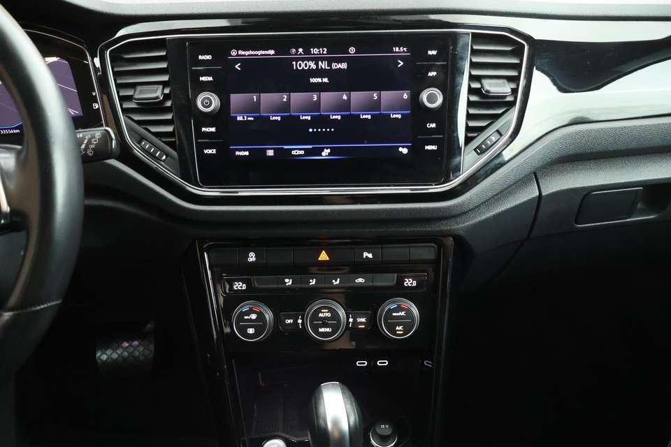 Volkswagen T-Roc - Imagem 14