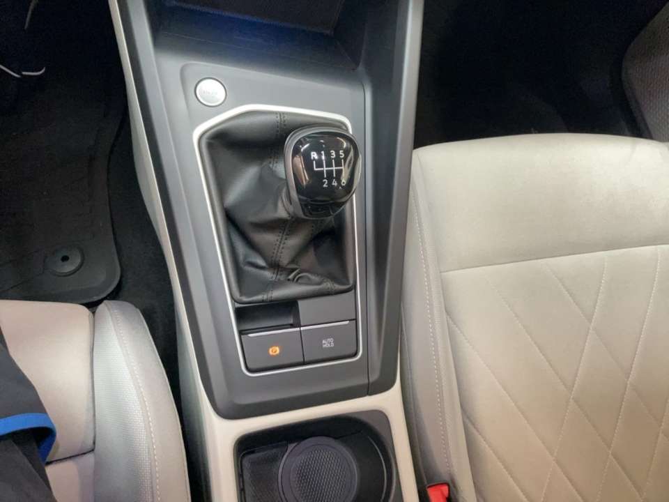 Volkswagen Golf - Imagem 15