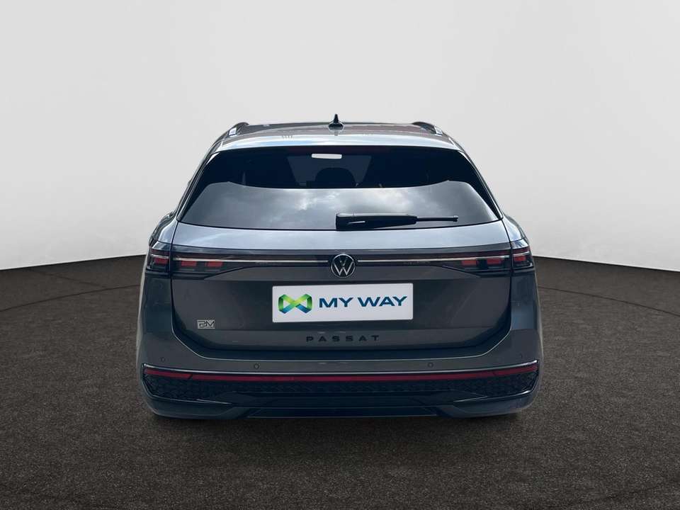 Volkswagen Passat Variant - Imagem 5