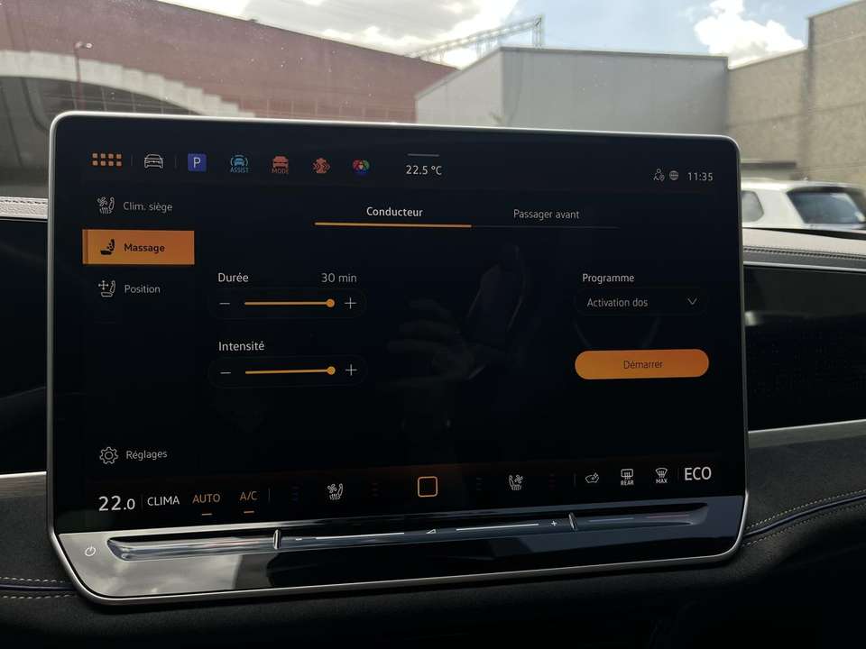 Volkswagen Passat Variant - Imagem 12