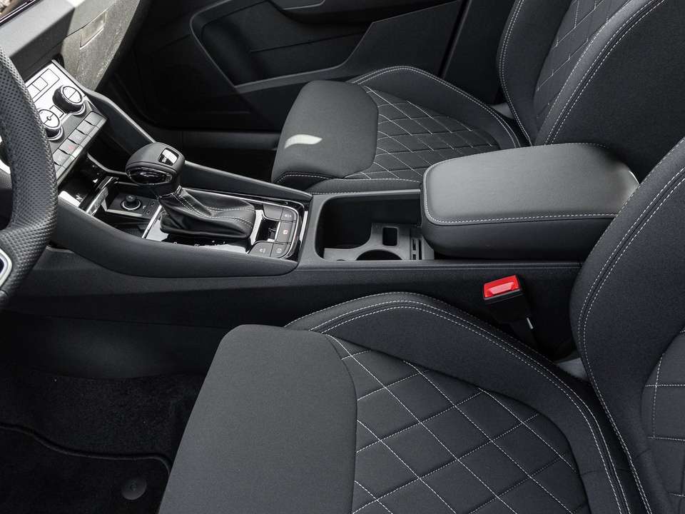 Skoda Karoq - Imagem 15