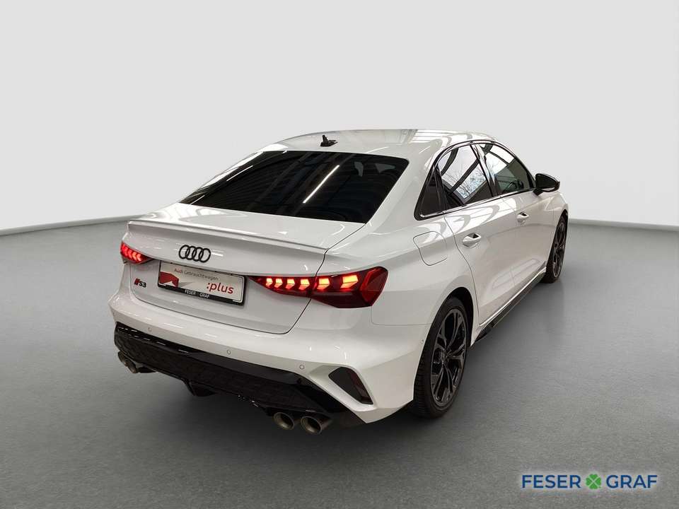 Audi S3 - Imagem 3