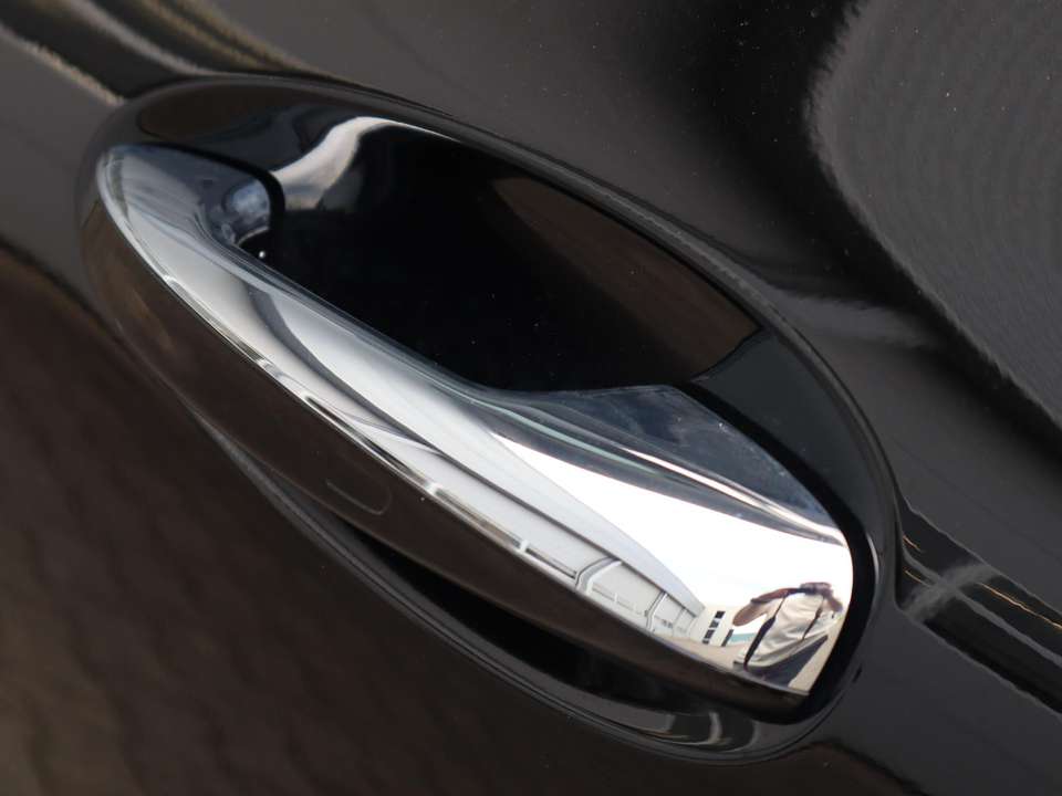 Mercedes-Benz GLA 250 - Imagem 9