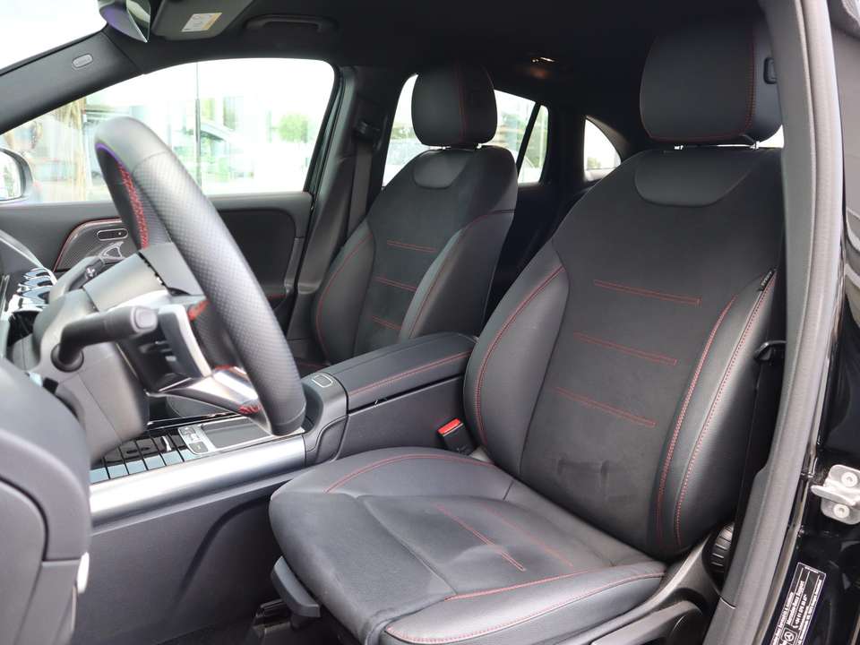 Mercedes-Benz GLA 250 - Imagem 11