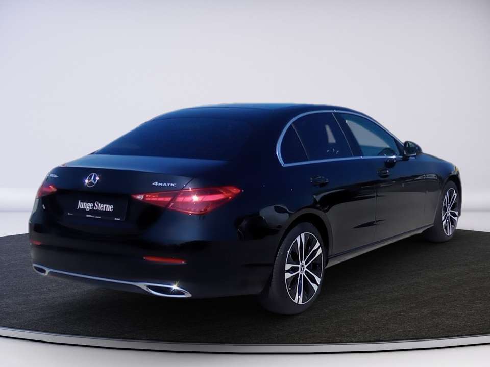 Mercedes-Benz C 300 - Imagem 5
