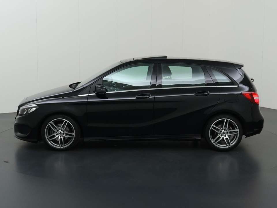 Mercedes-Benz B 180 - Imagem 5