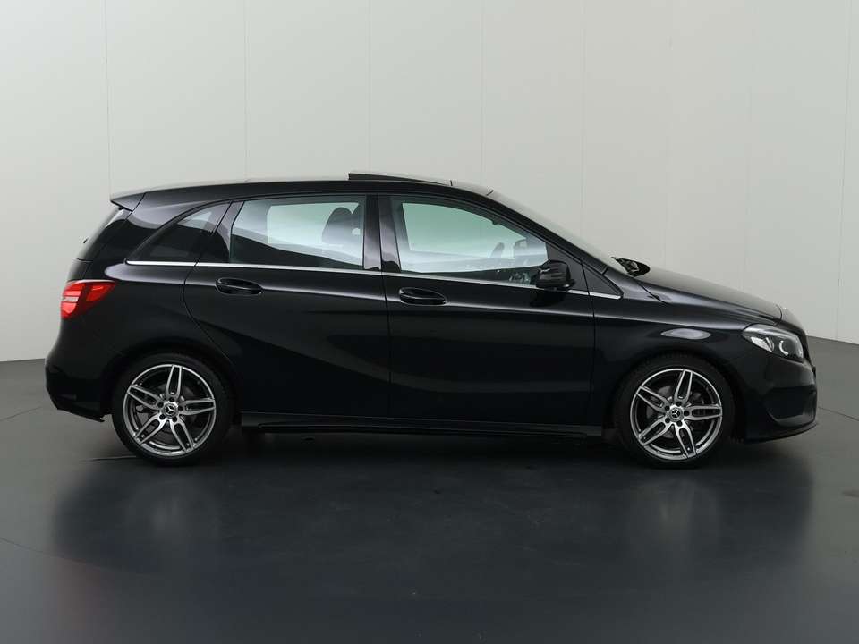 Mercedes-Benz B 180 - Imagem 6