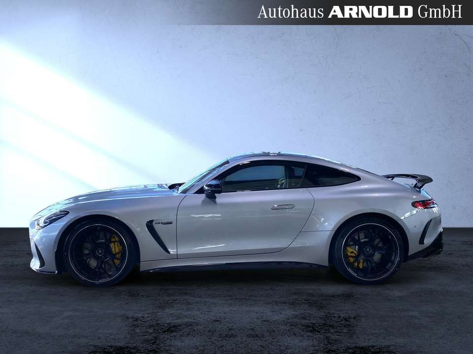 Mercedes-Benz AMG GT - Imagem 3