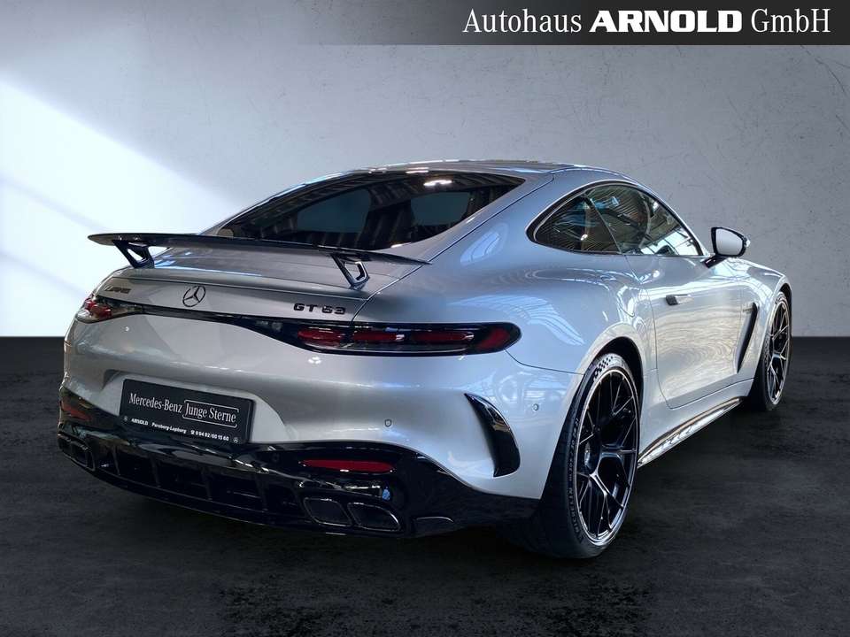 Mercedes-Benz AMG GT - Imagem 5