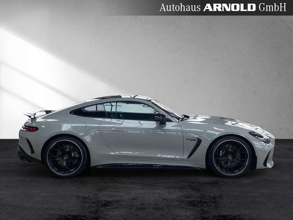 Mercedes-Benz AMG GT - Imagem 6