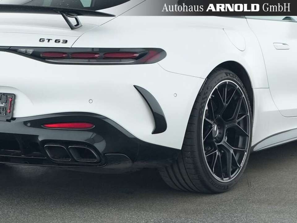 Mercedes-Benz AMG GT - Imagem 5