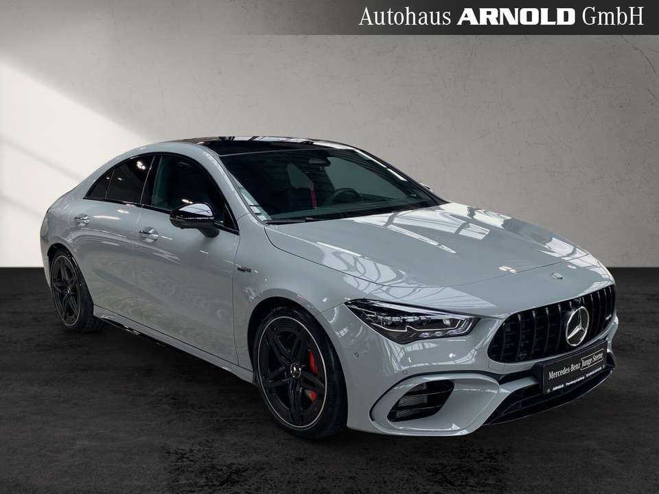 Mercedes-Benz CLA 45 AMG - Imagem 7