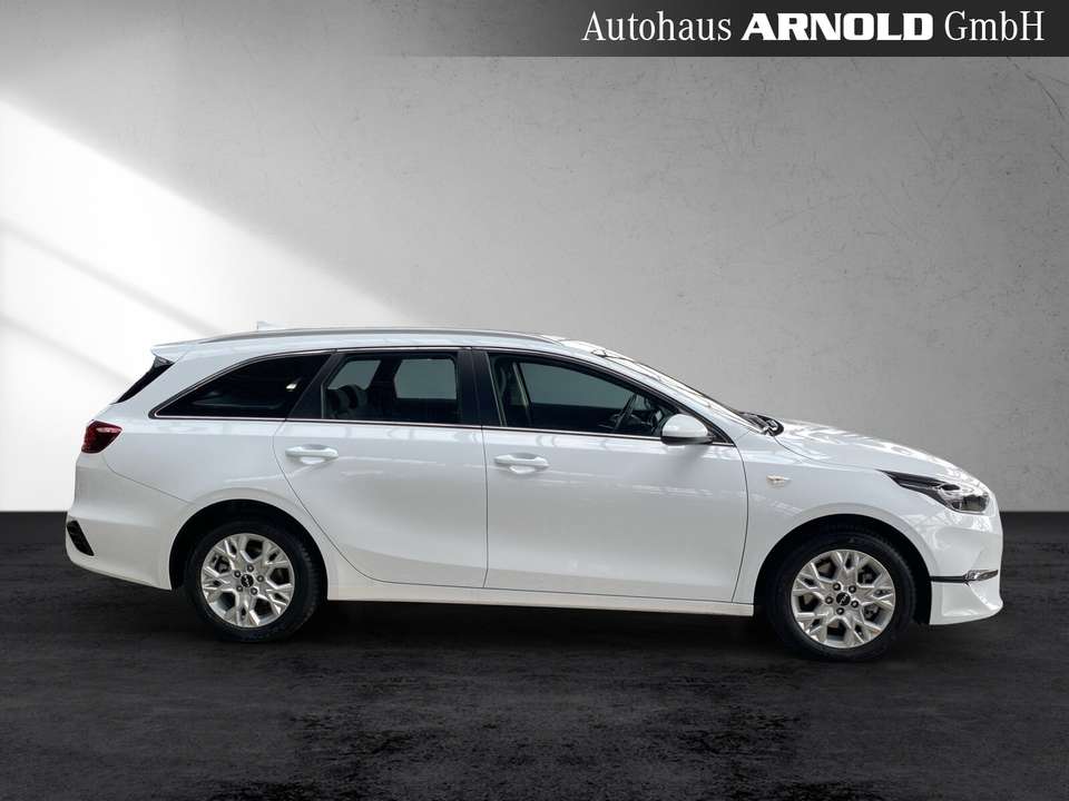 Kia Ceed SW / cee'd SW - Imagem 6
