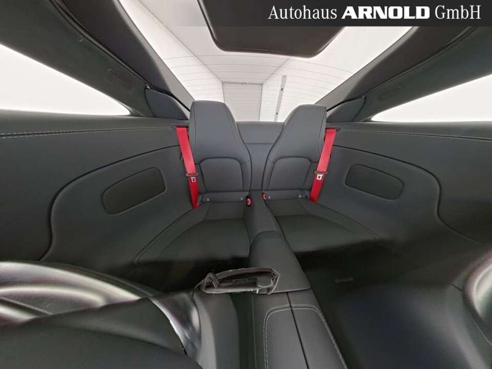 Mercedes-Benz AMG GT - Imagem 10