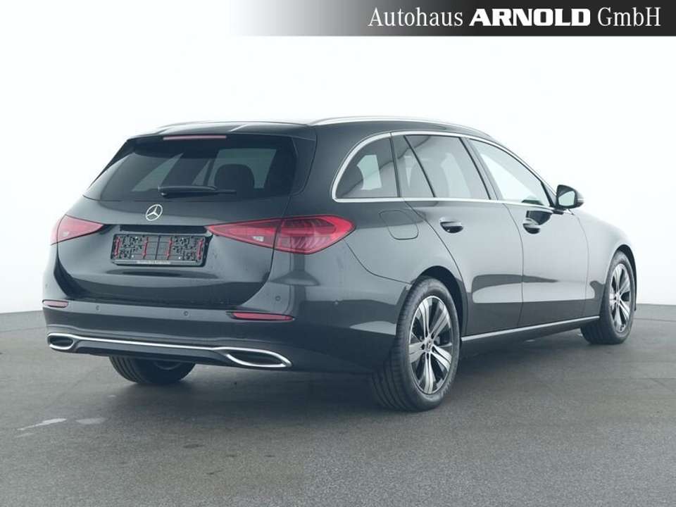 Mercedes-Benz C 220 - Imagem 3