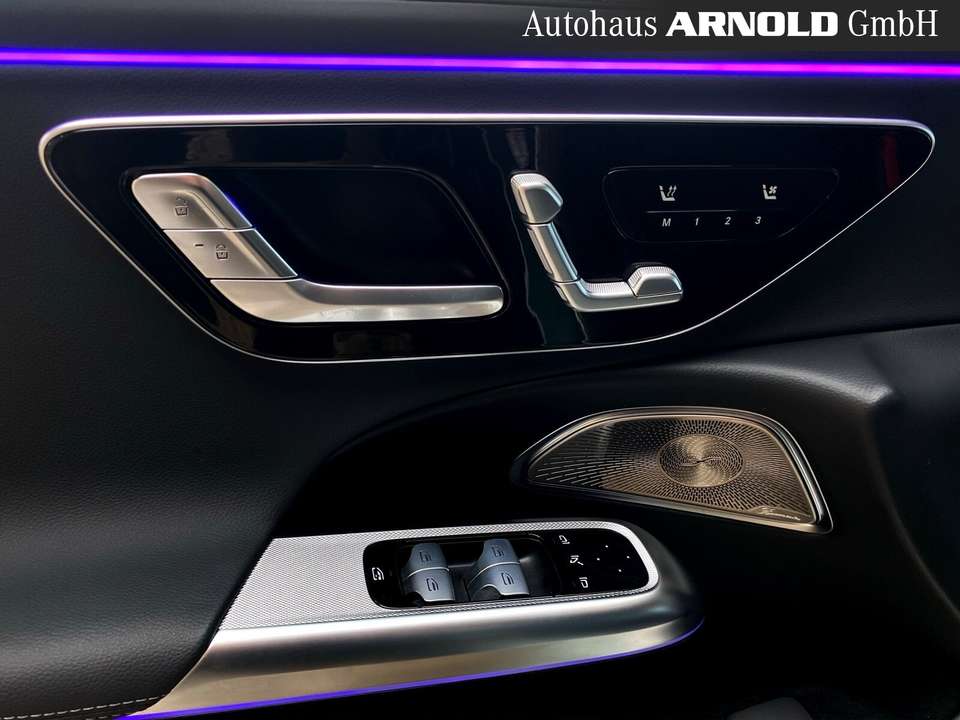 Mercedes-Benz E 300 - Imagem 15