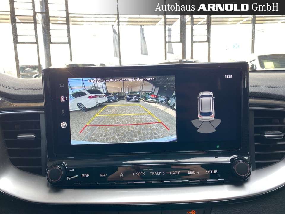 Kia Ceed SW / cee'd SW - Imagem 12