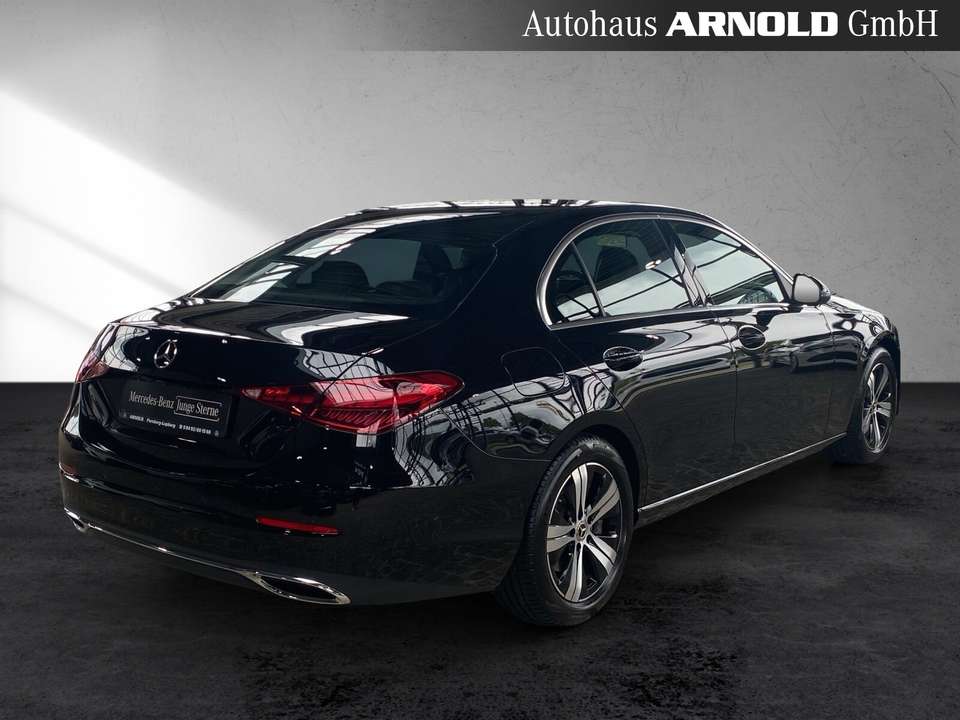 Mercedes-Benz C 200 - Imagem 5