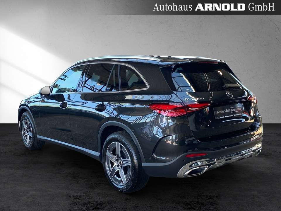 Mercedes-Benz GLC 300 - Imagem 4