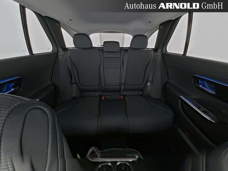 Mercedes-Benz C 220 - Imagem 9
