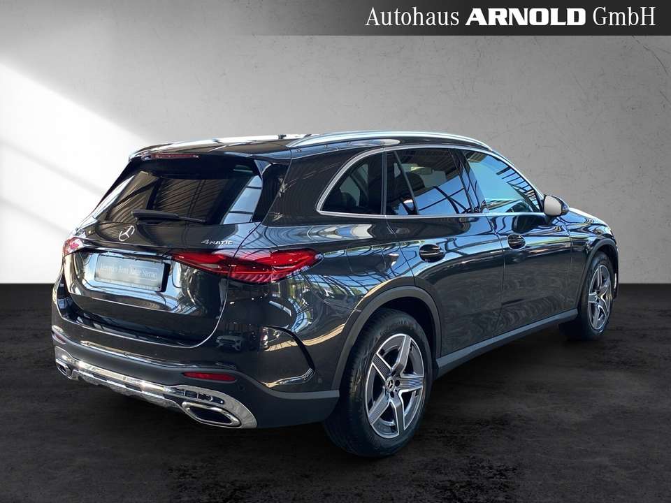 Mercedes-Benz GLC 300 - Imagem 5