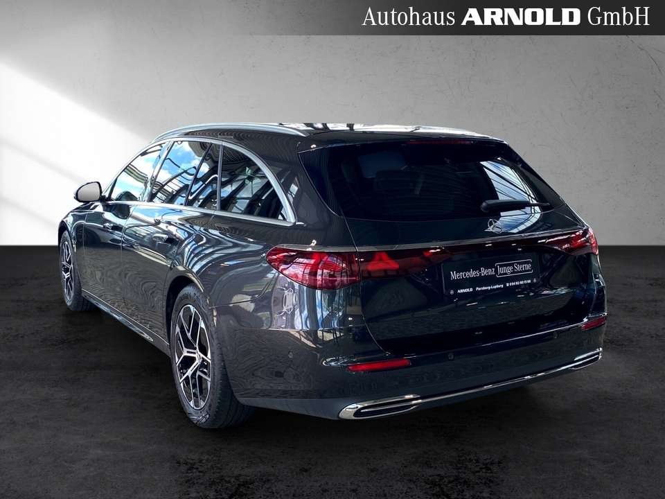 Mercedes-Benz E 200 - Imagem 4