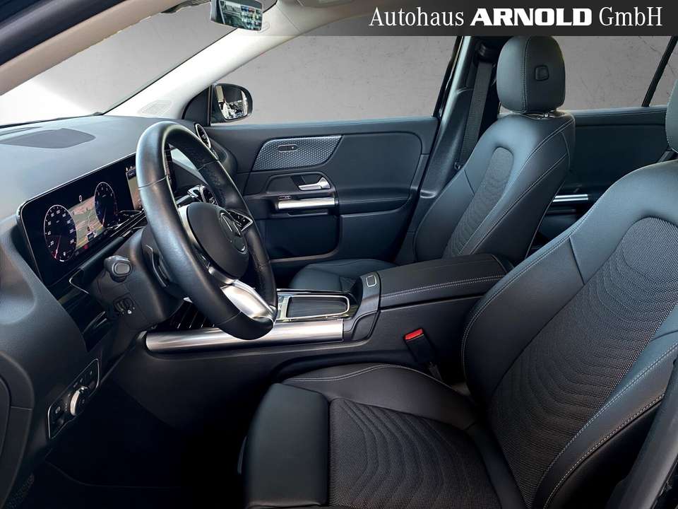 Mercedes-Benz GLA 200 - Imagem 8