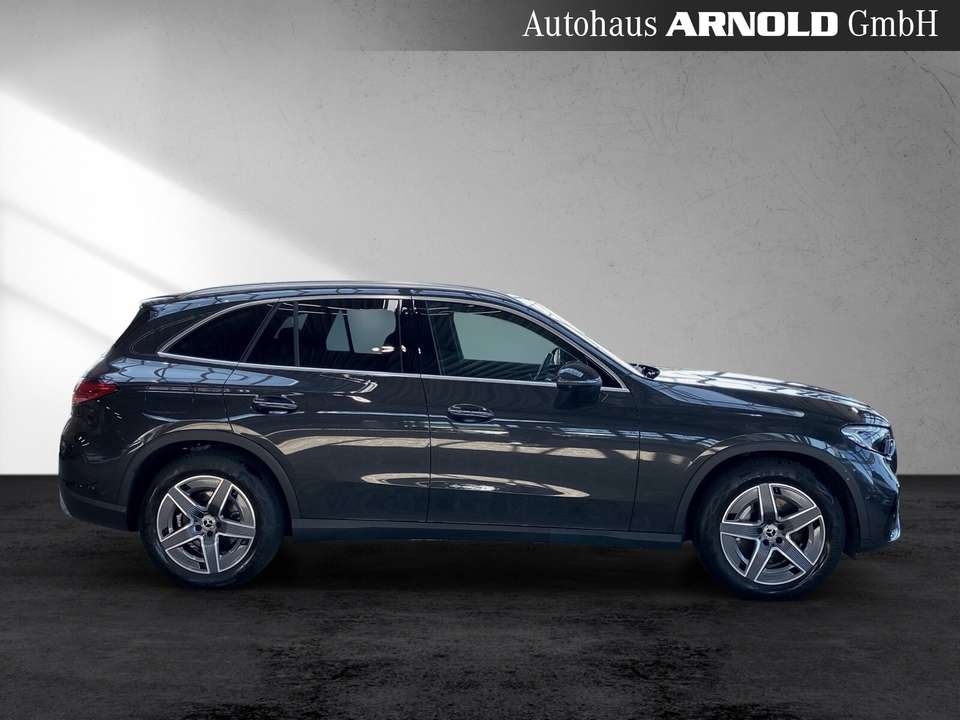 Mercedes-Benz GLC 300 - Imagem 6