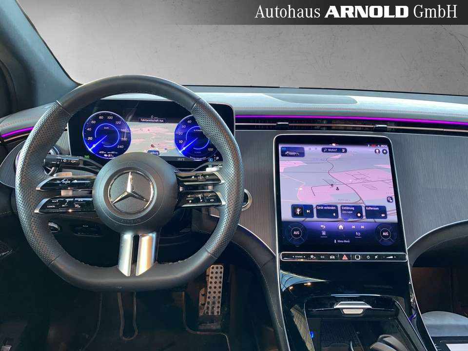 Mercedes-Benz EQE 500 - Imagem 9