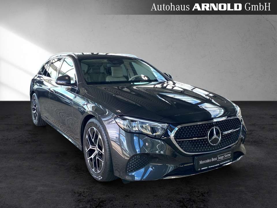Mercedes-Benz E 200 - Imagem 7