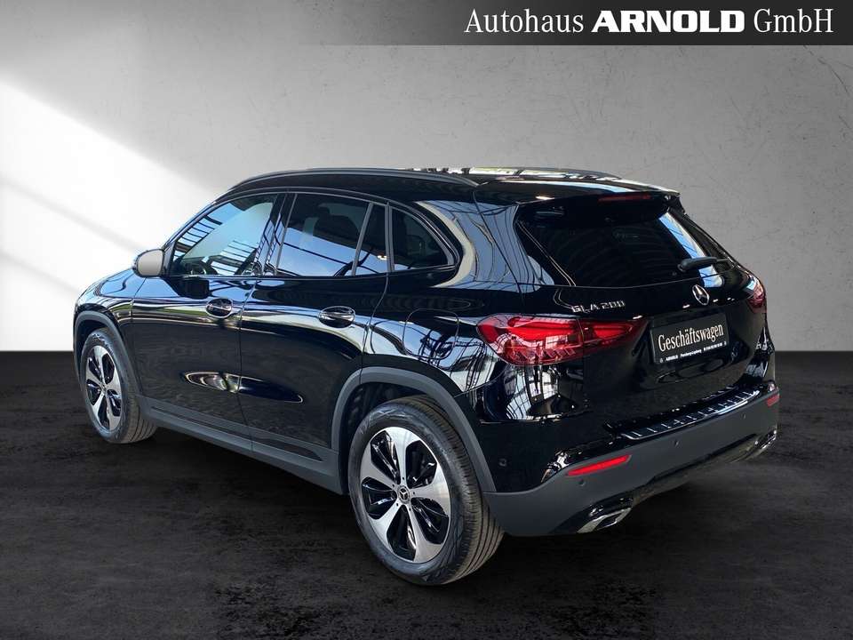 Mercedes-Benz GLA 200 - Imagem 4