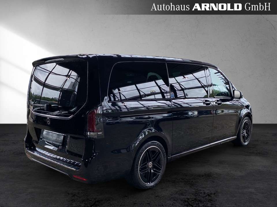 Mercedes-Benz V 220 - Imagem 5
