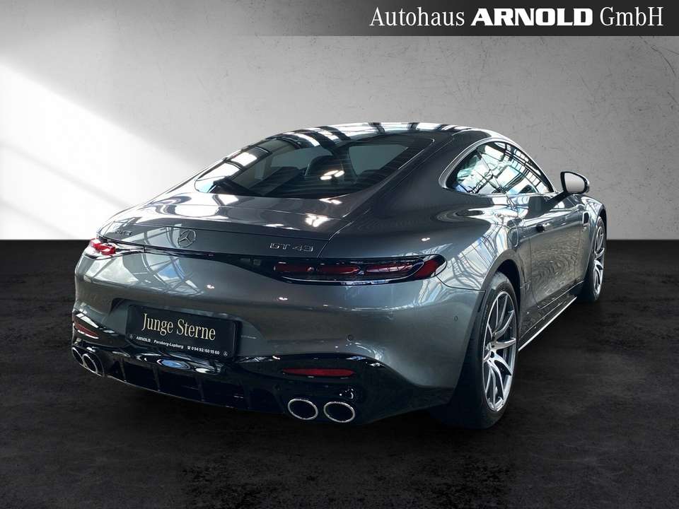 Mercedes-Benz AMG GT - Imagem 5