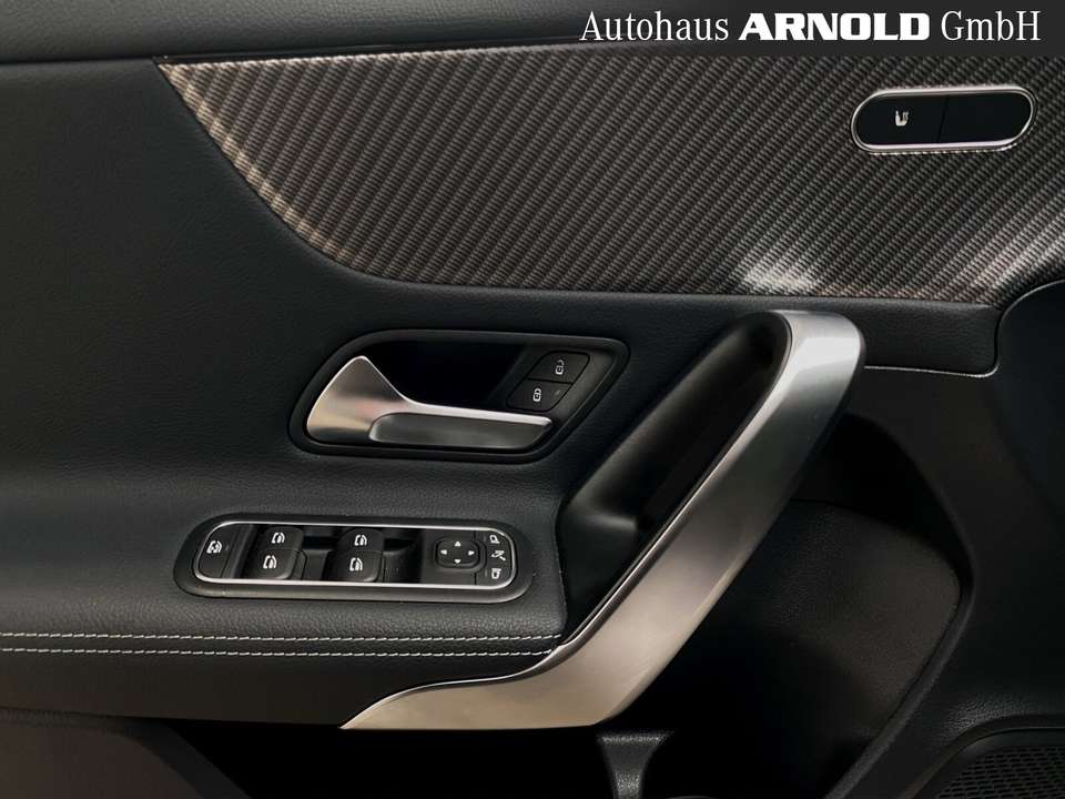 Mercedes-Benz A 200 - Imagem 14