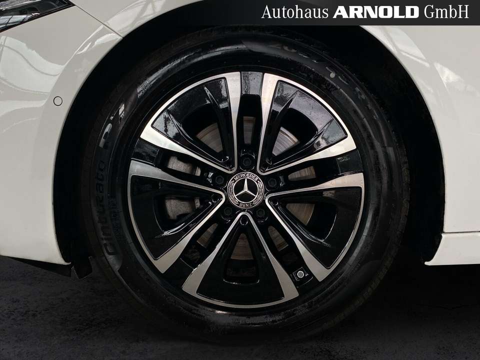 Mercedes-Benz A 200 - Imagem 15