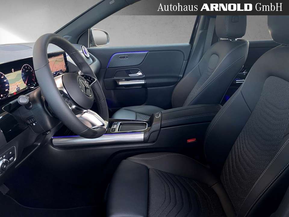 Mercedes-Benz GLA 200 - Imagem 8