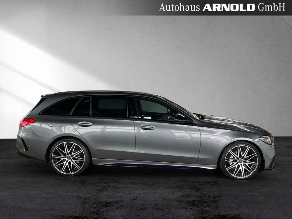 Mercedes-Benz C 43 AMG - Imagem 6