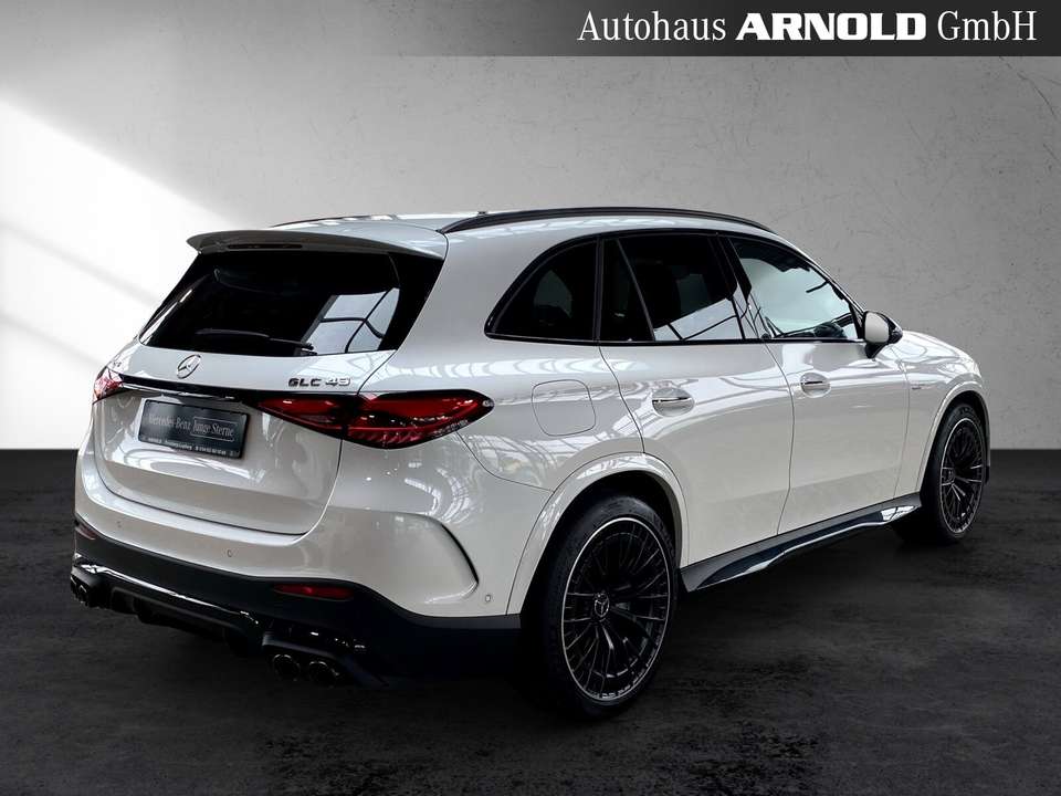 Mercedes-Benz GLC 43 AMG - Imagem 5