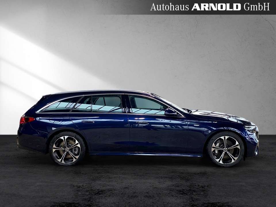 Mercedes-Benz E 300 - Imagem 6