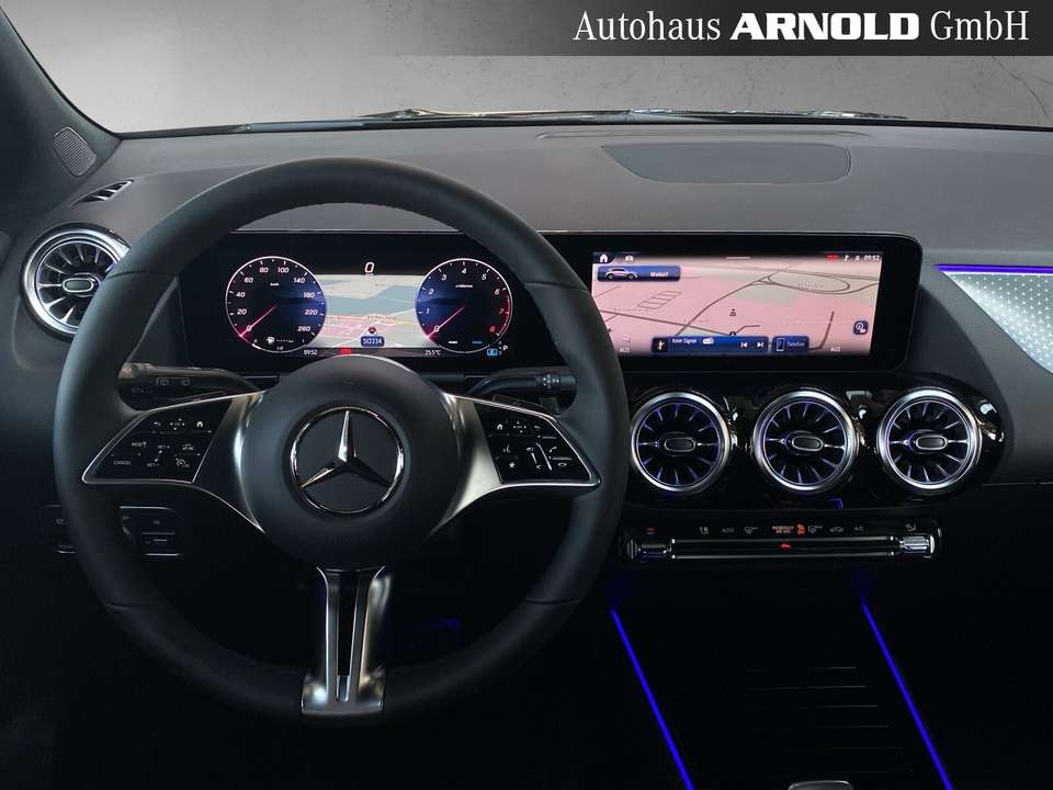 Mercedes-Benz GLA 200 - Imagem 9