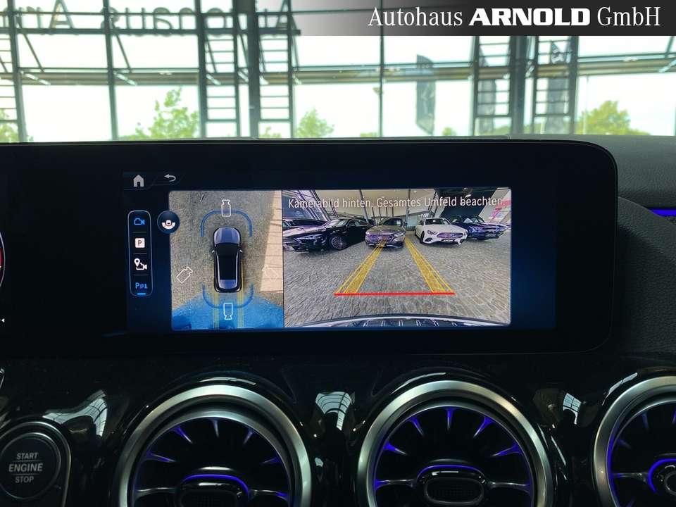 Mercedes-Benz GLA 200 - Imagem 13