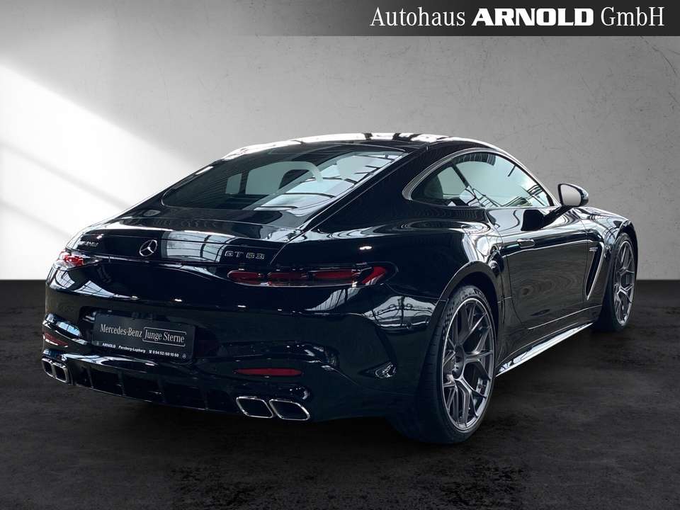 Mercedes-Benz AMG GT - Imagem 5