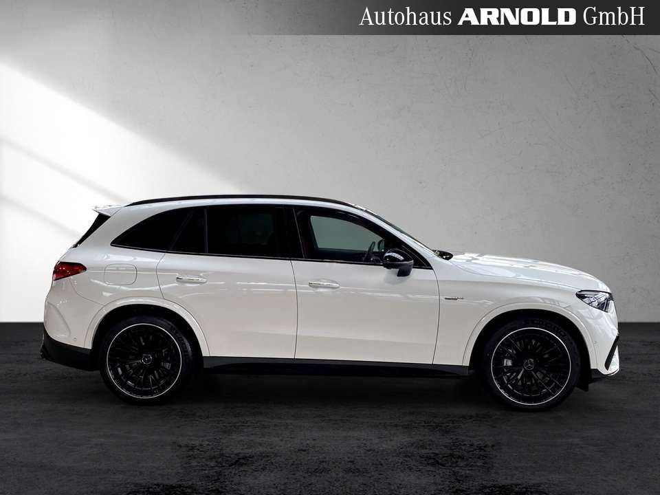 Mercedes-Benz GLC 43 AMG - Imagem 6
