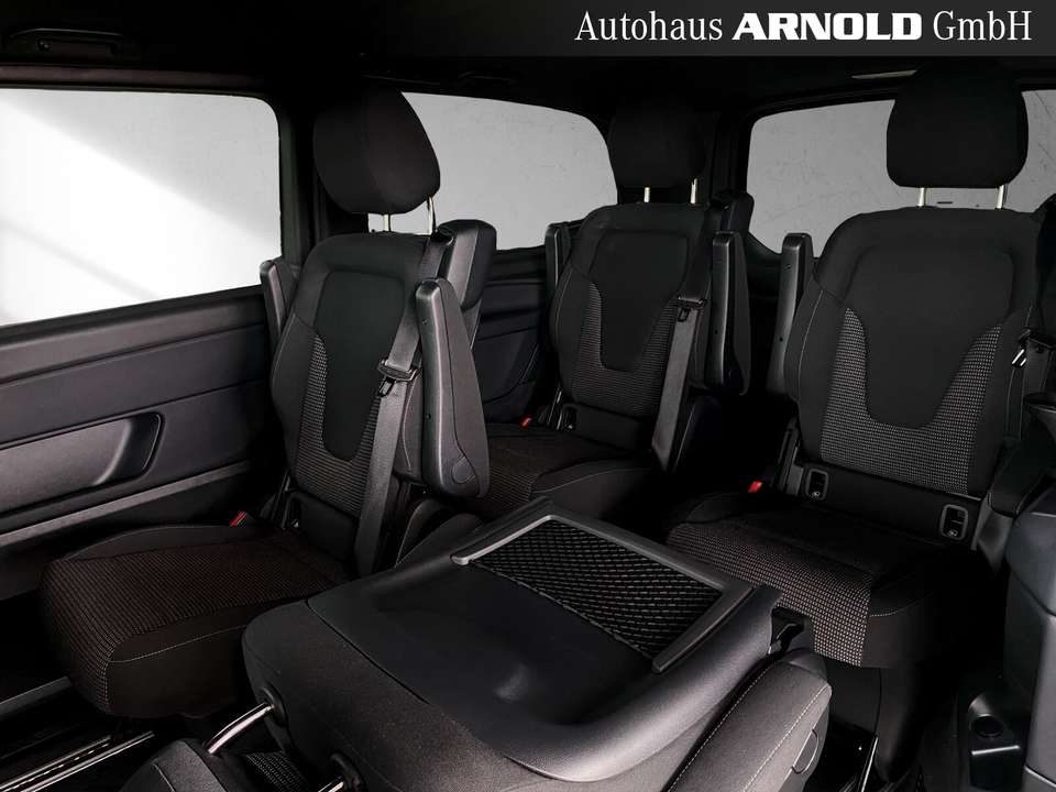 Mercedes-Benz V 220 - Imagem 10
